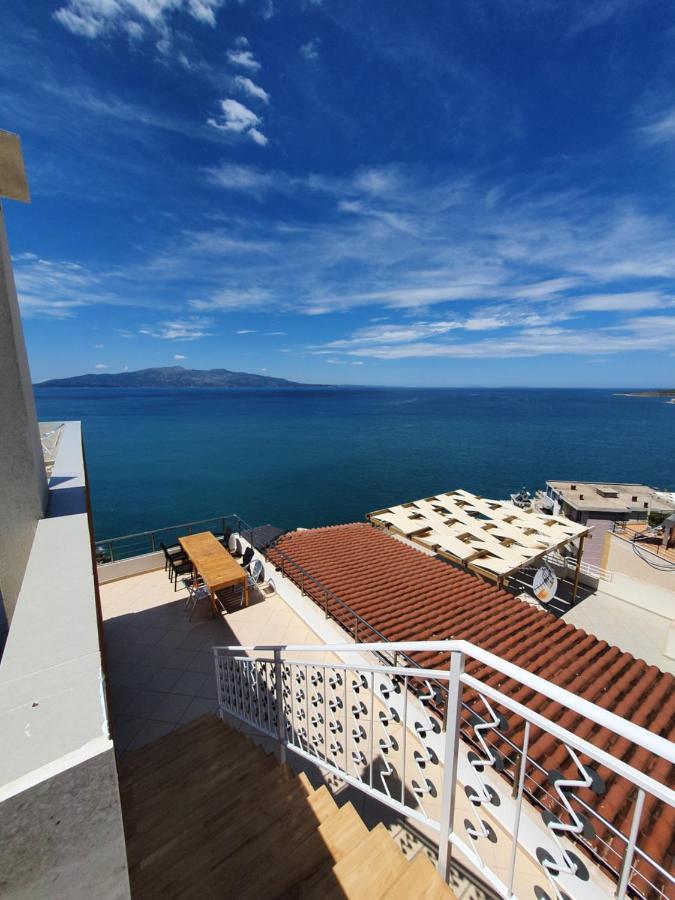 Klajdi Apartaments Sarandë 外观 照片