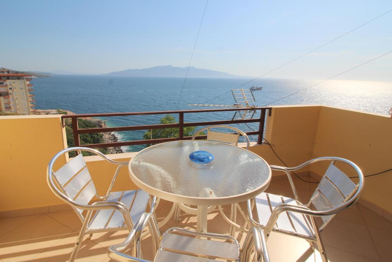 Klajdi Apartaments Sarandë 外观 照片
