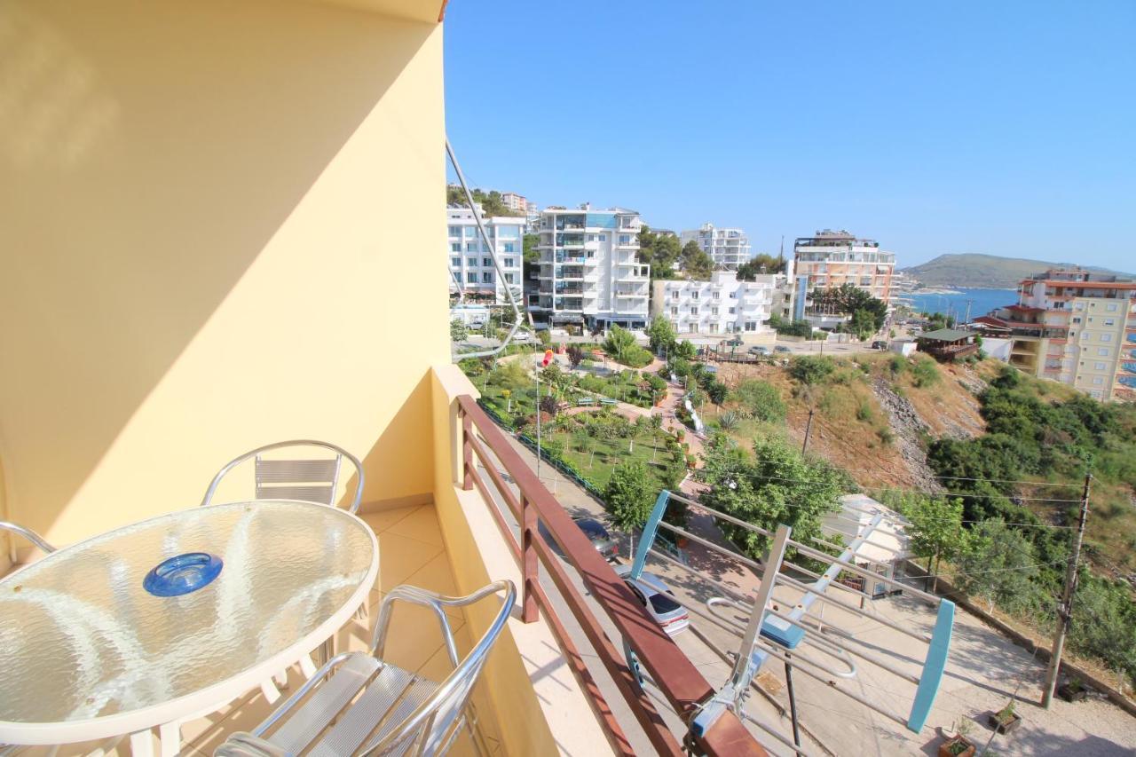 Klajdi Apartaments Sarandë 外观 照片
