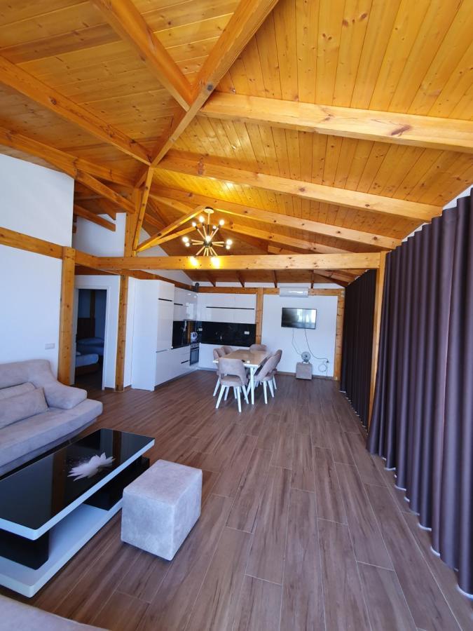 Klajdi Apartaments Sarandë 外观 照片