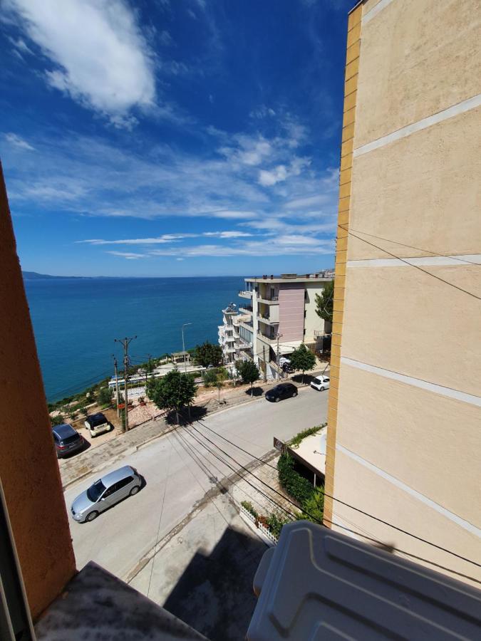 Klajdi Apartaments Sarandë 外观 照片