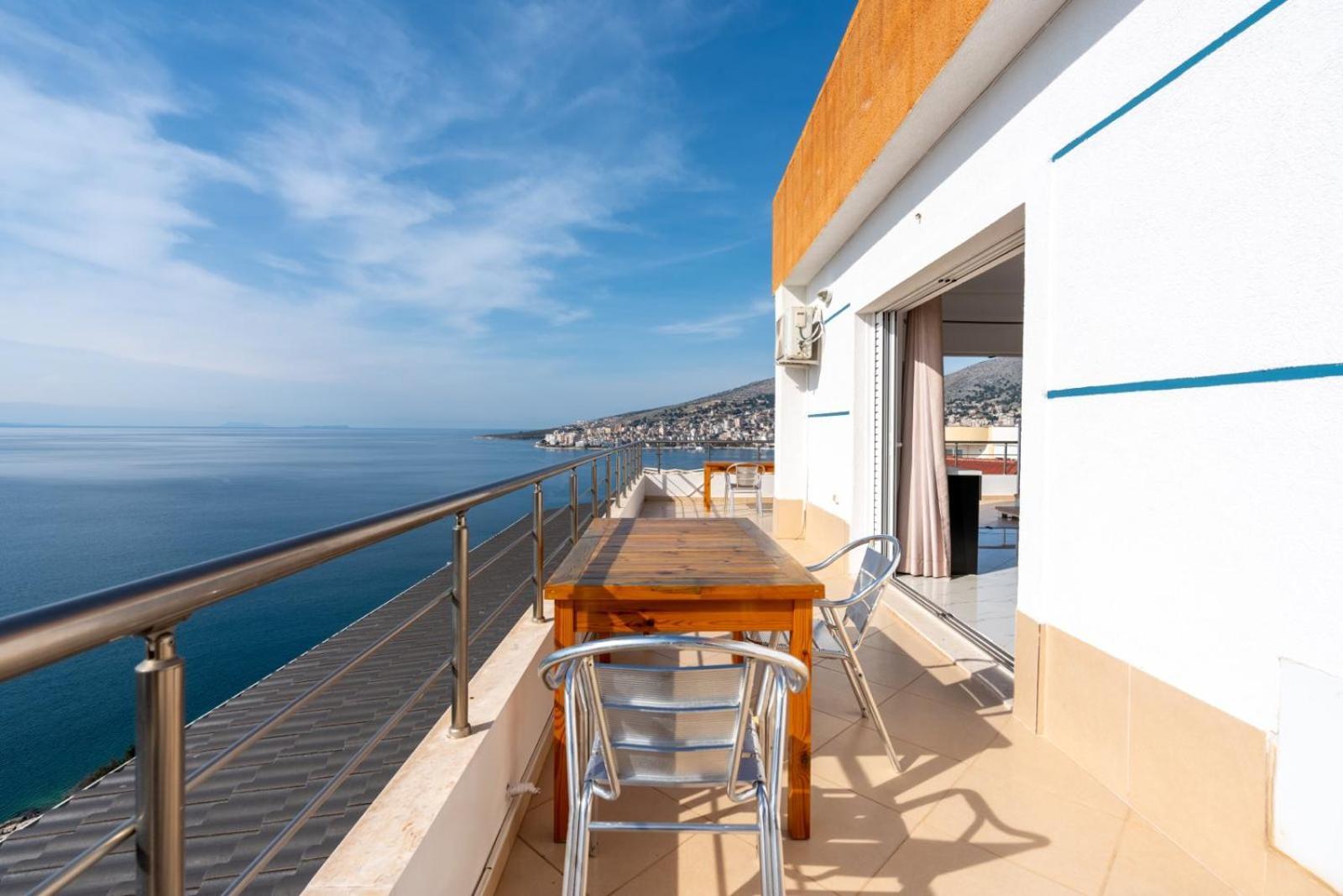 Klajdi Apartaments Sarandë 外观 照片